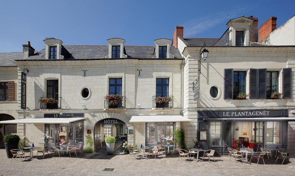 Hotel La Croix Blanche *** ( Fontevraud)