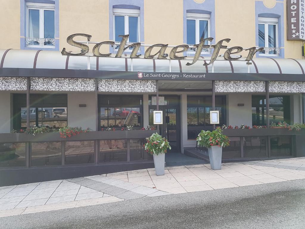  Hôtel Schaeffer *** (Serrières)