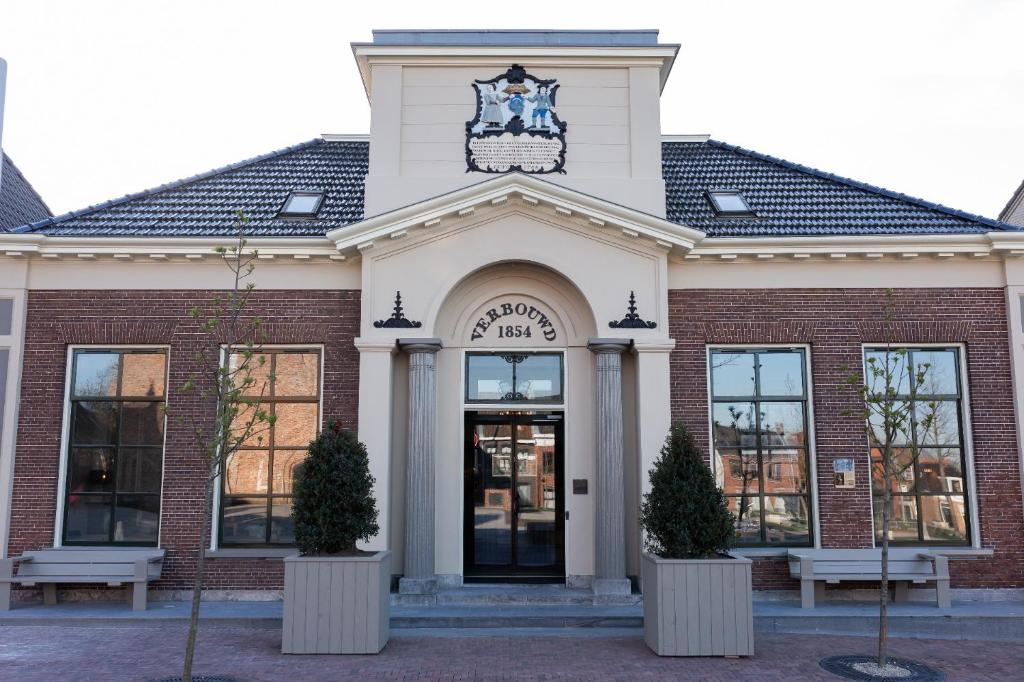  Hotel de Abdij **** (Dokkum)